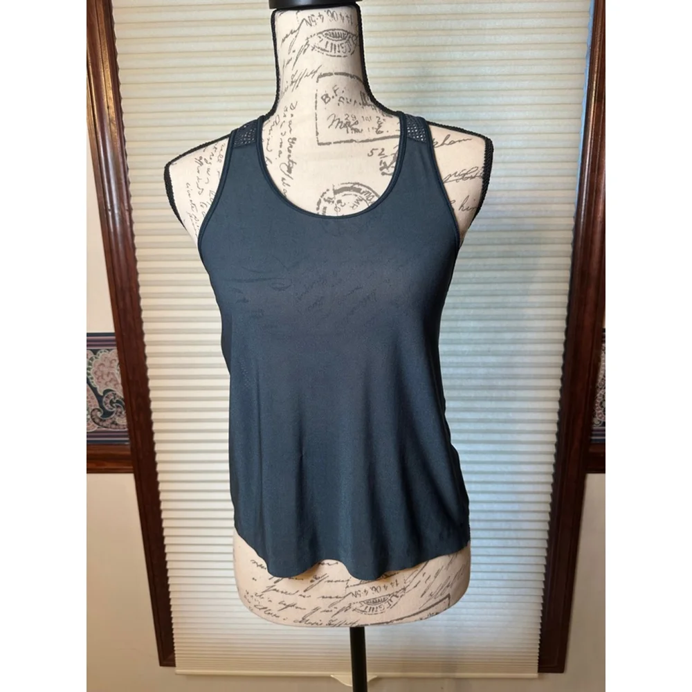 Lululemon Teal Mesh Back Cropped Train Tank Top Likely a Size 10 - Picture 1 of 12